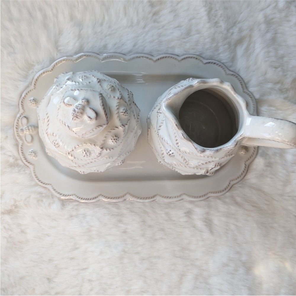 Juliska Jardins du Monde 3 pc creamer and sugar set whitewash - Picture 8 of 8